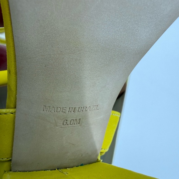 Steve Madden Serrina Yellow Nubuck Lace-Up Block Heels Wrap-Around Sandals SZ 6 - Picture 12 of 17